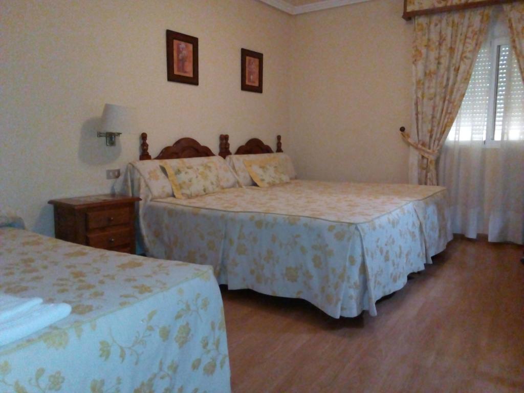 Hotel Victoria Zafra Exterior photo